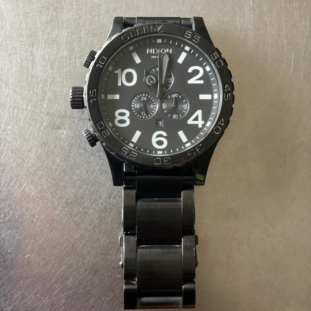 Nixon 5130